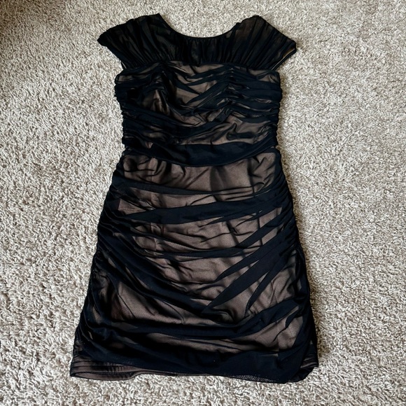 TADASHI SHOJI Black Illusion Ruched Mesh Dress - XS - Elegant Party Look - Picture 7 of 16